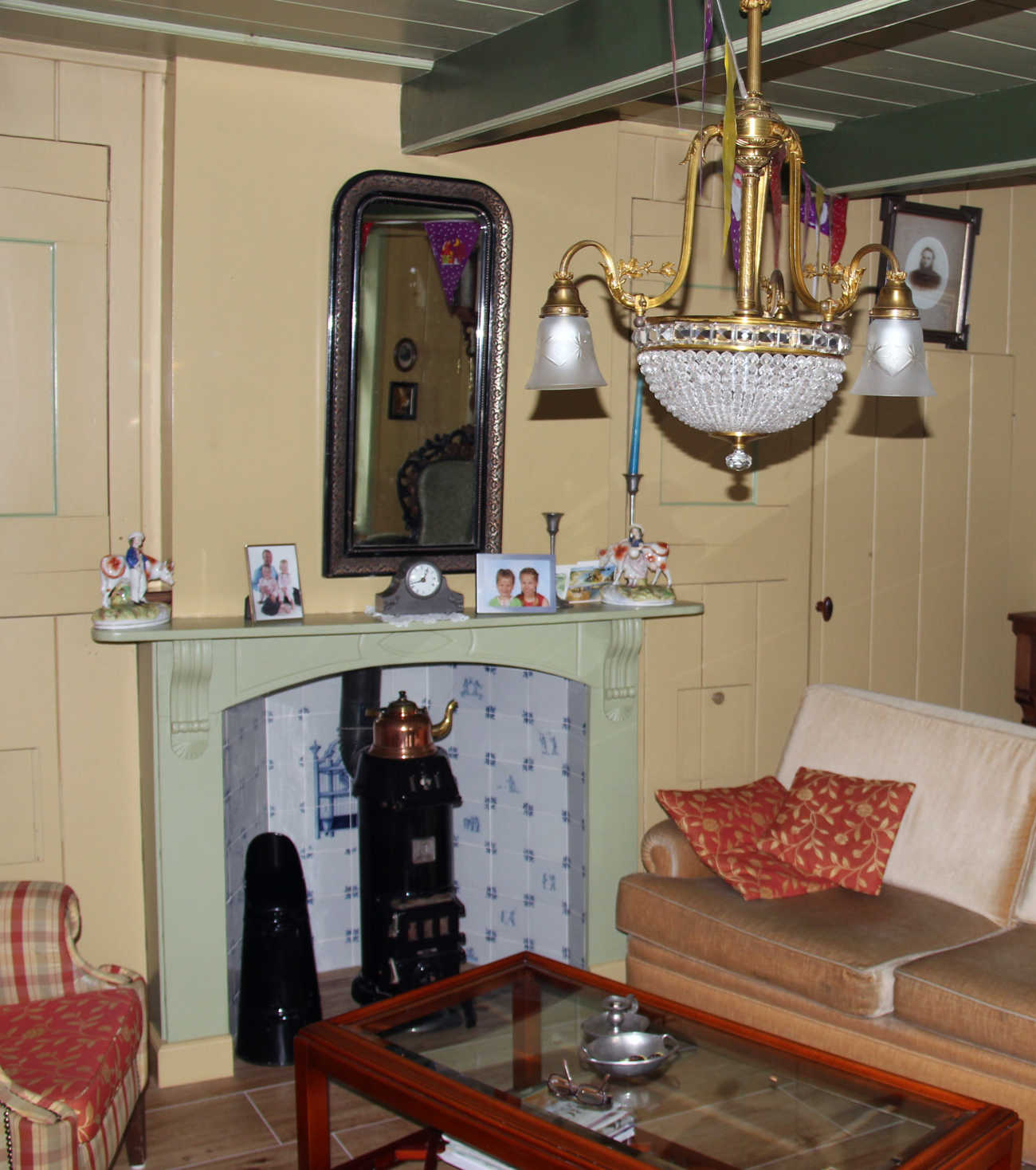 PAG. 11 FOTO 02B.JPG