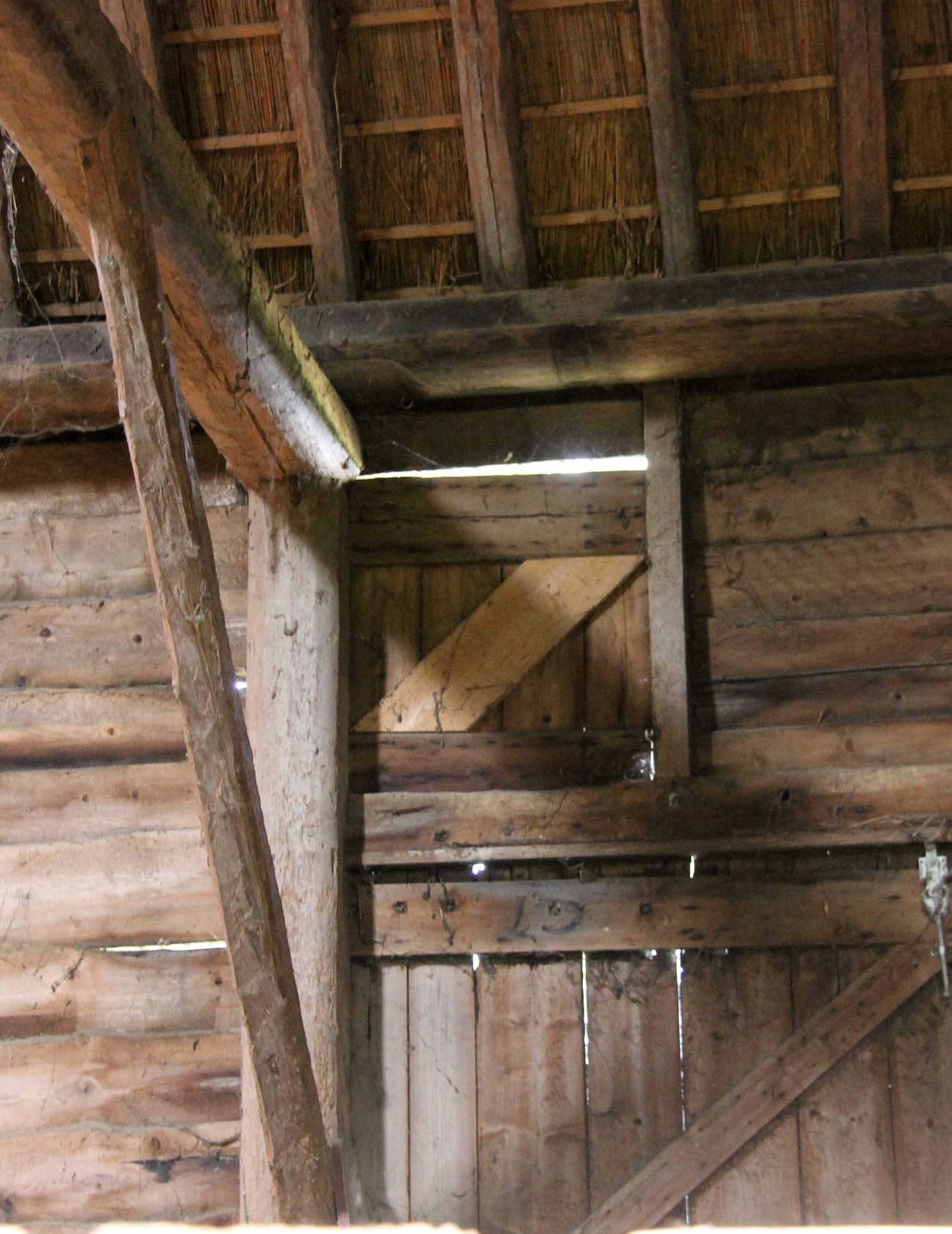 PAG.15 FOTO 02 (1467x1900).jpg