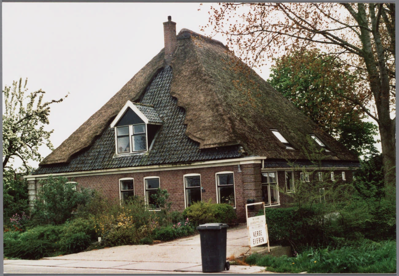 Middenweg 56