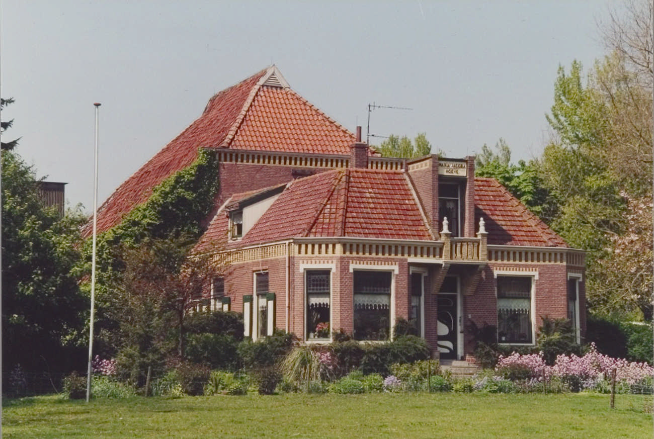 Middenweg 433