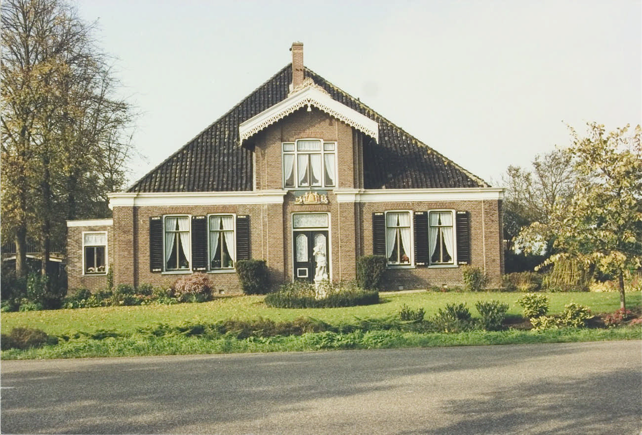 Middenweg 193